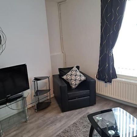 1 Bed Apart Dowlais Exterior foto